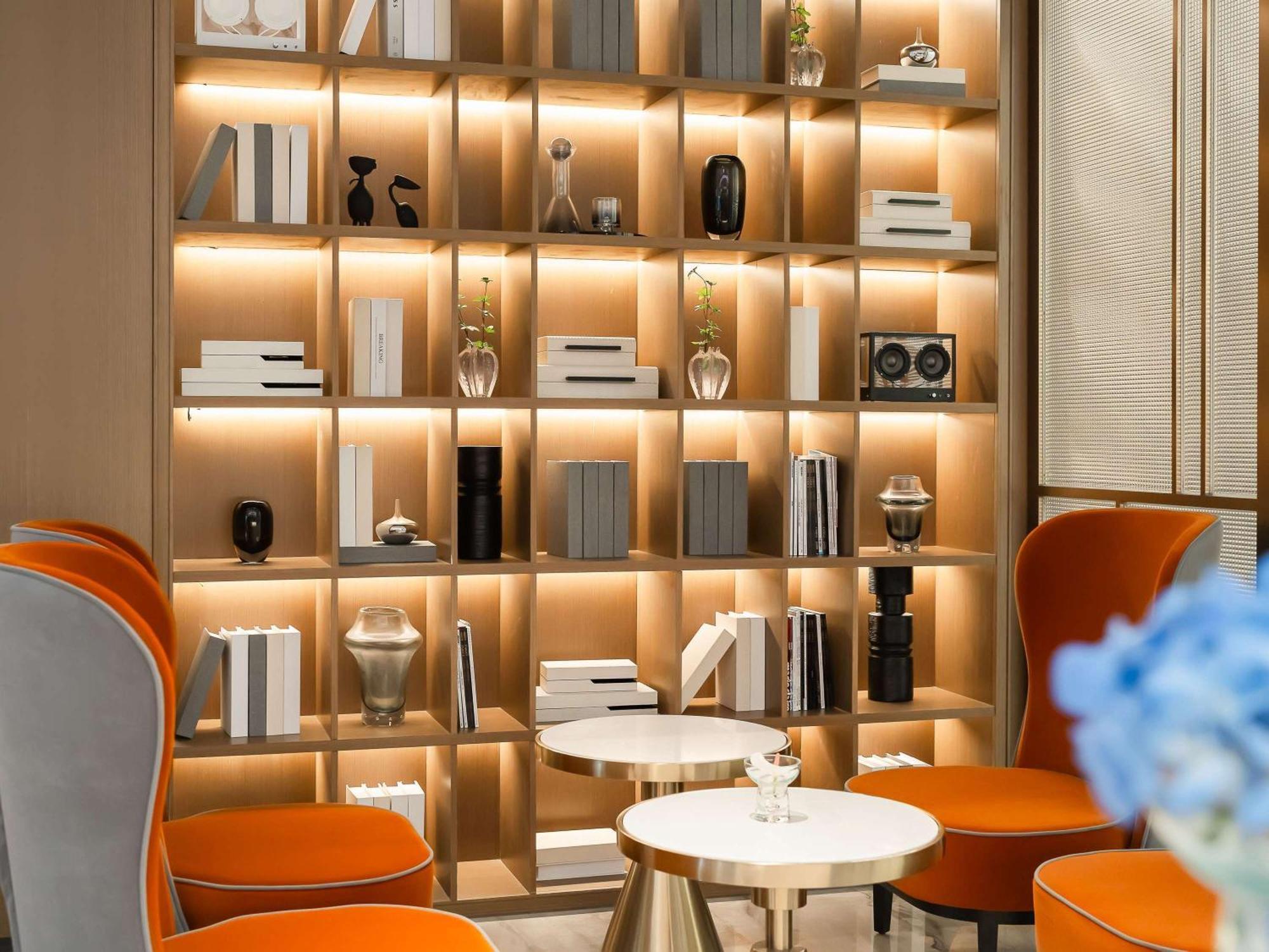 Novotel Guangzhou Baiyun Airport - Canton Fair Free Shuttle Bus & Official Registration Agency Екстериор снимка